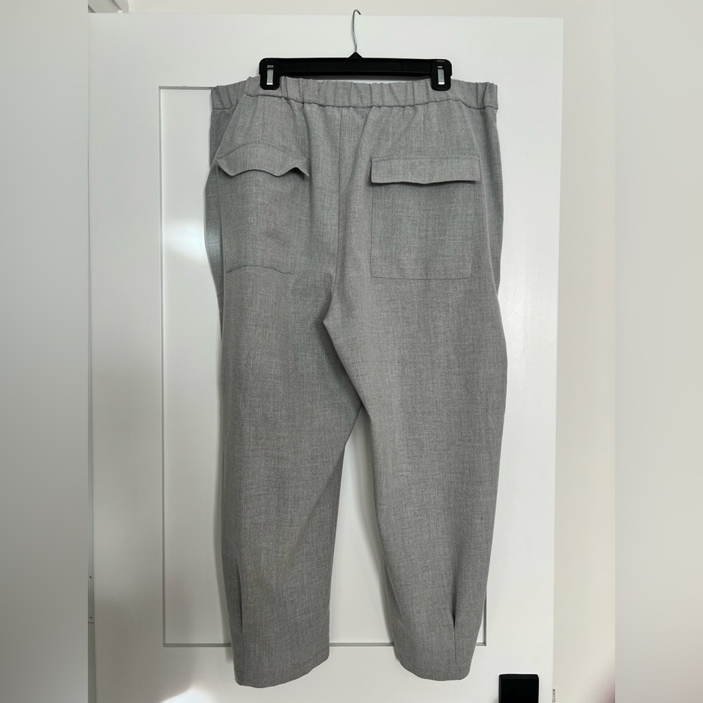 Zara Gray Barrel Pants - Picture 3 of 3